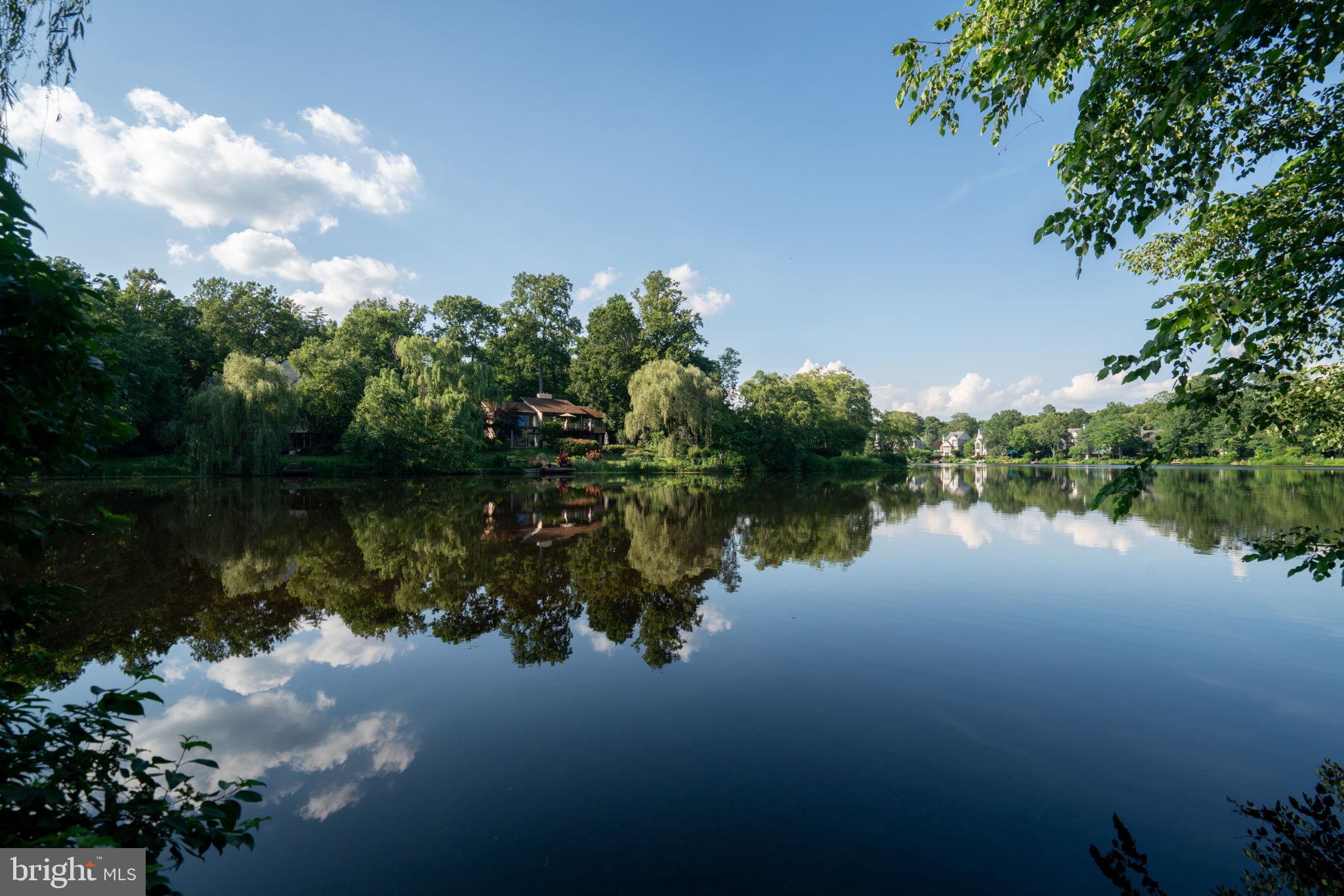 1567 Bennington Woods Ct