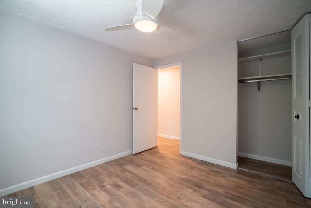 1567 Bennington Woods Ct