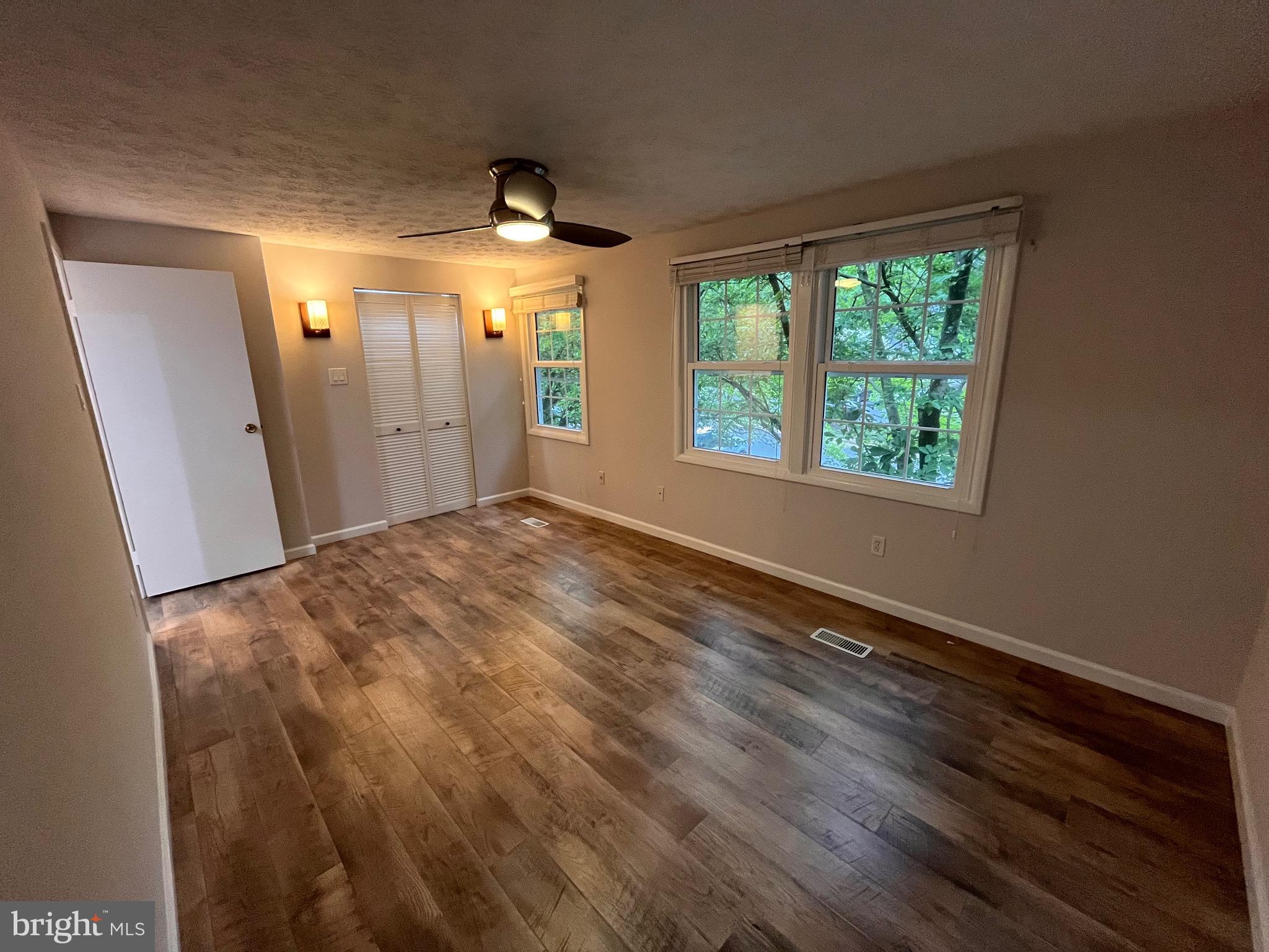 1567 Bennington Woods Ct