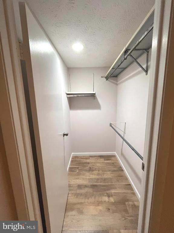 1567 Bennington Woods Ct