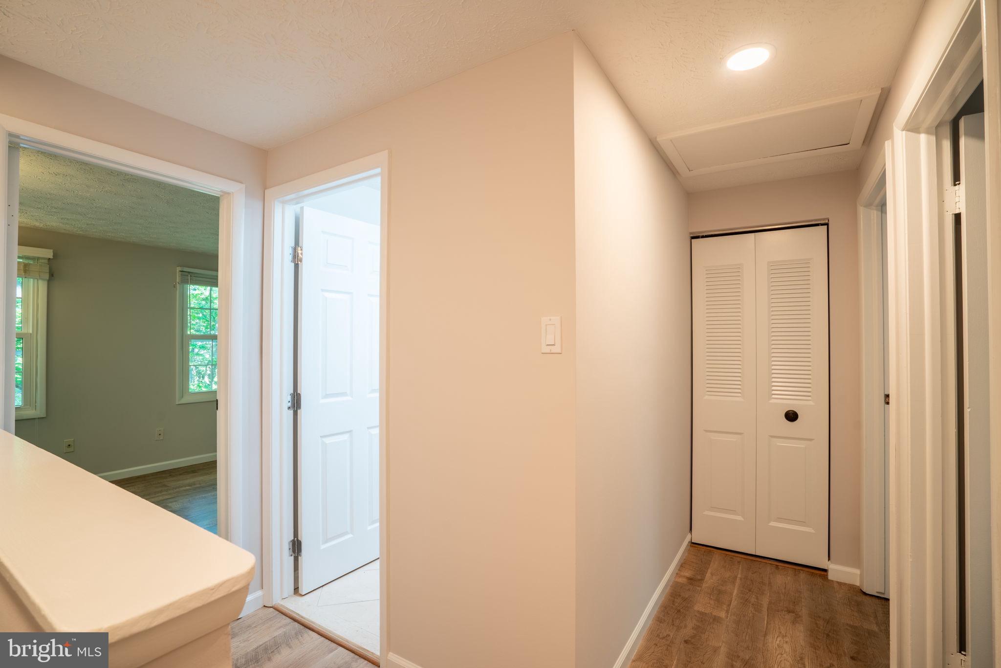 1567 Bennington Woods Ct