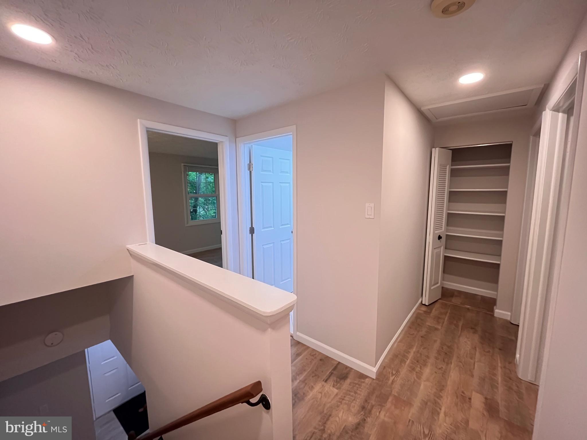 1567 Bennington Woods Ct