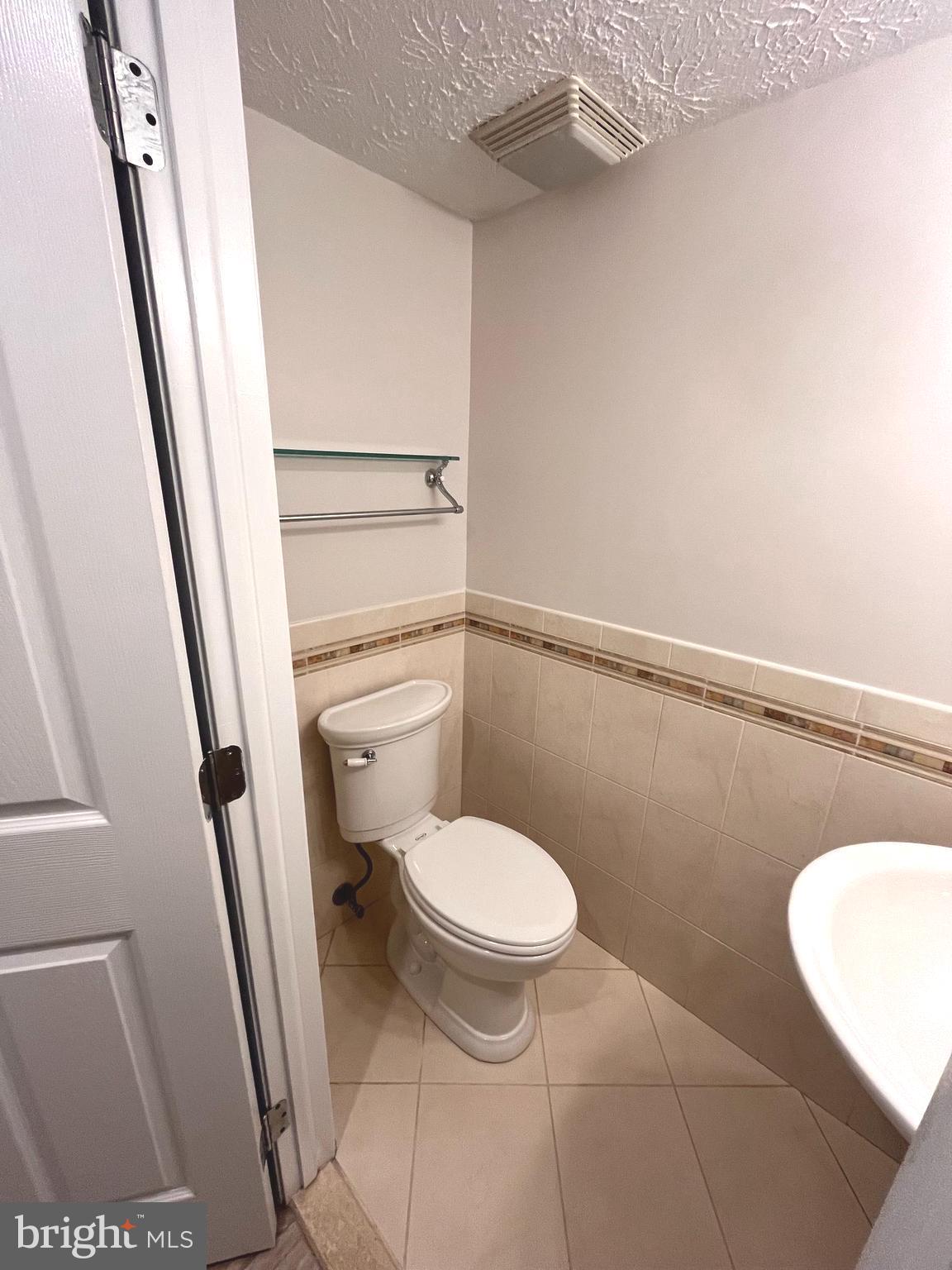 1567 Bennington Woods Ct