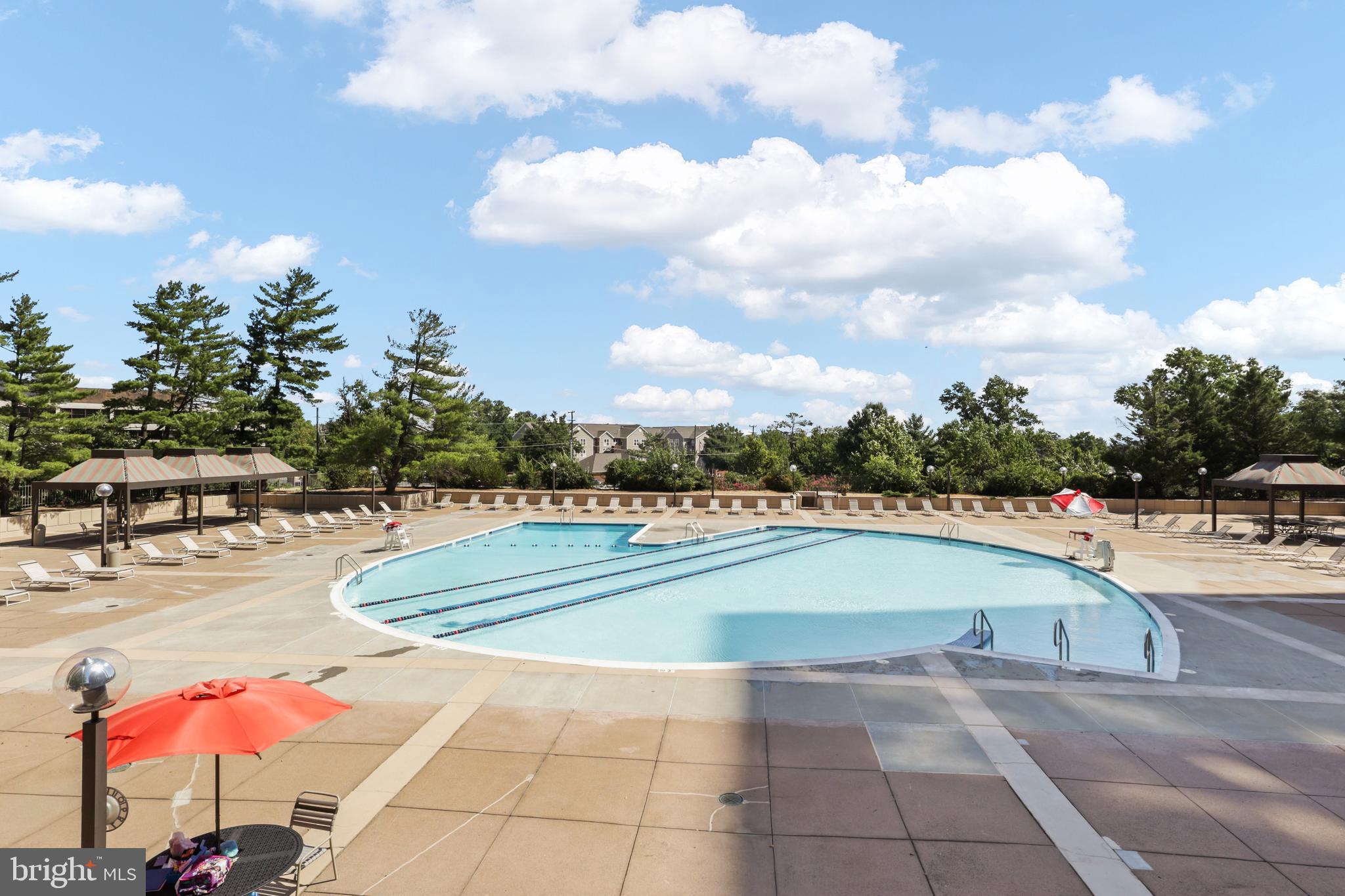 3701 S GEORGE MASON DRIVE 901N