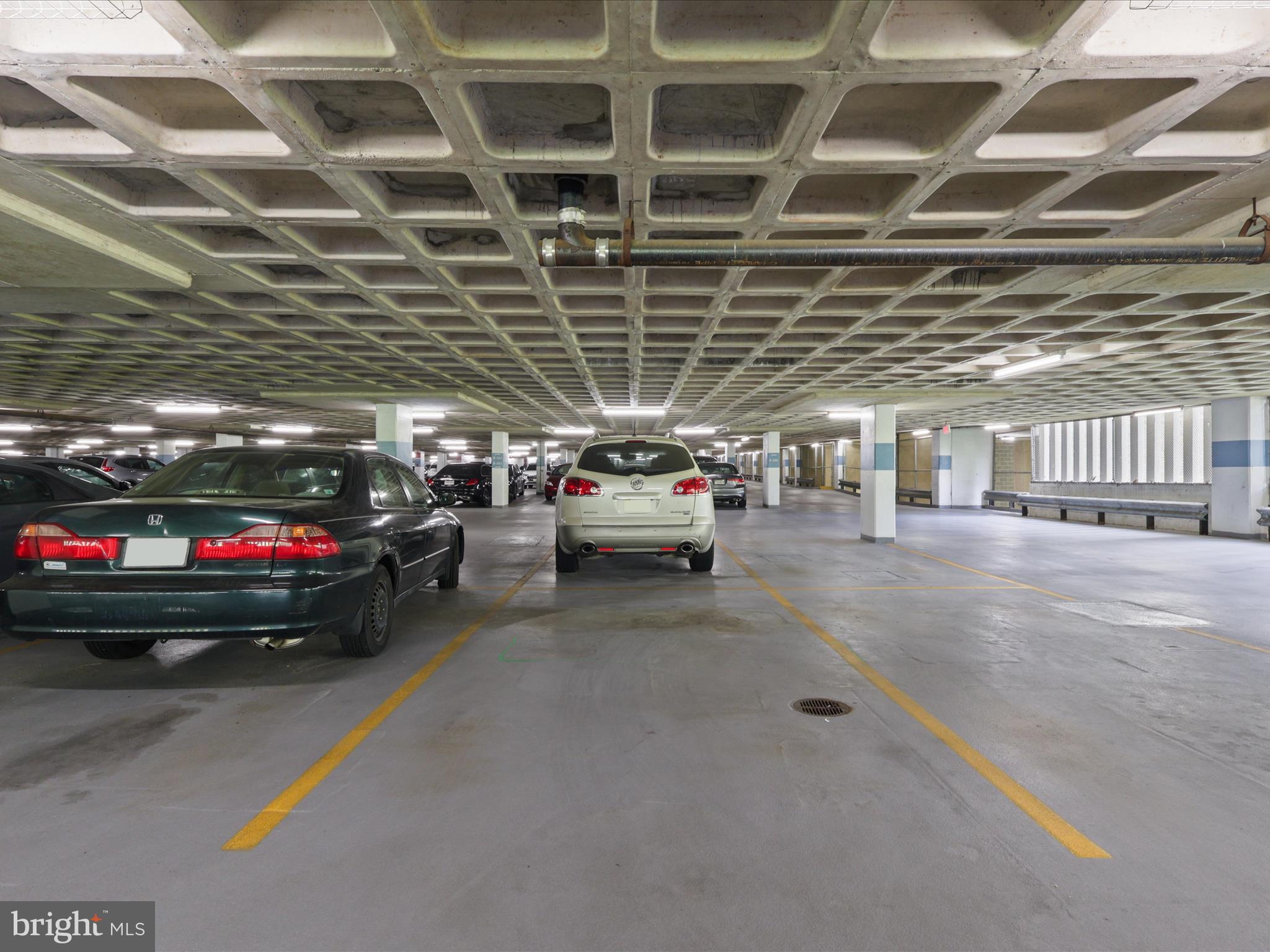 3701 S GEORGE MASON DRIVE 901N