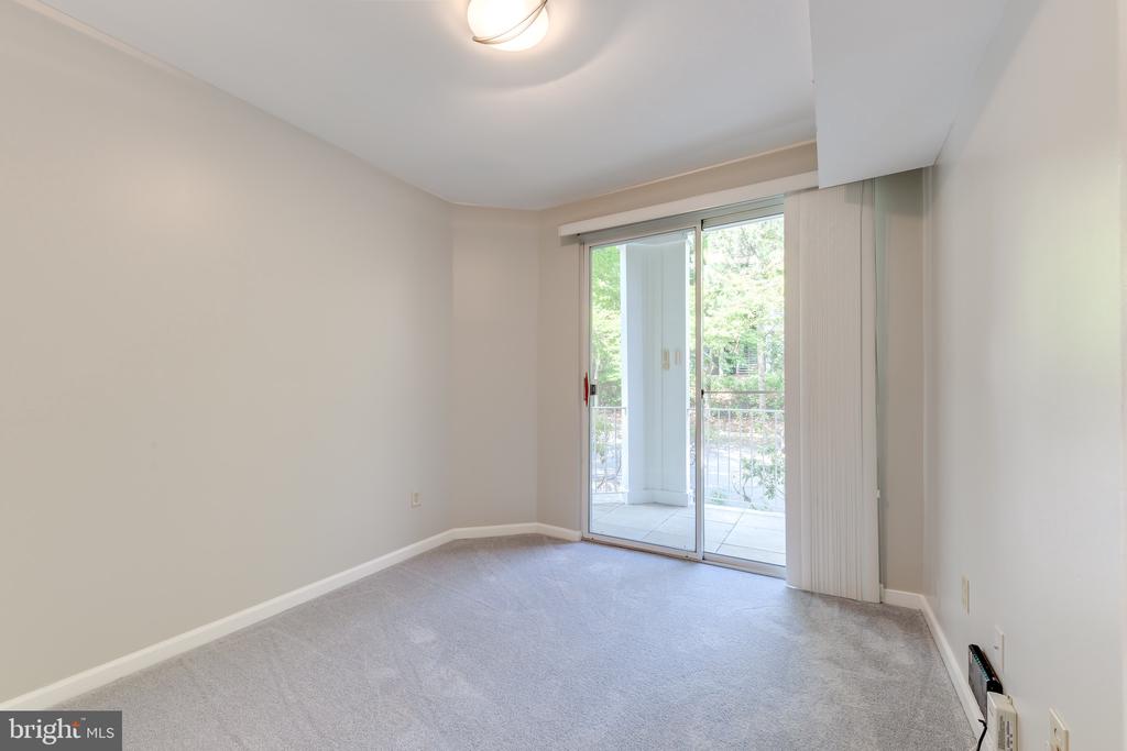 1625 INTERNATIONAL DR #109