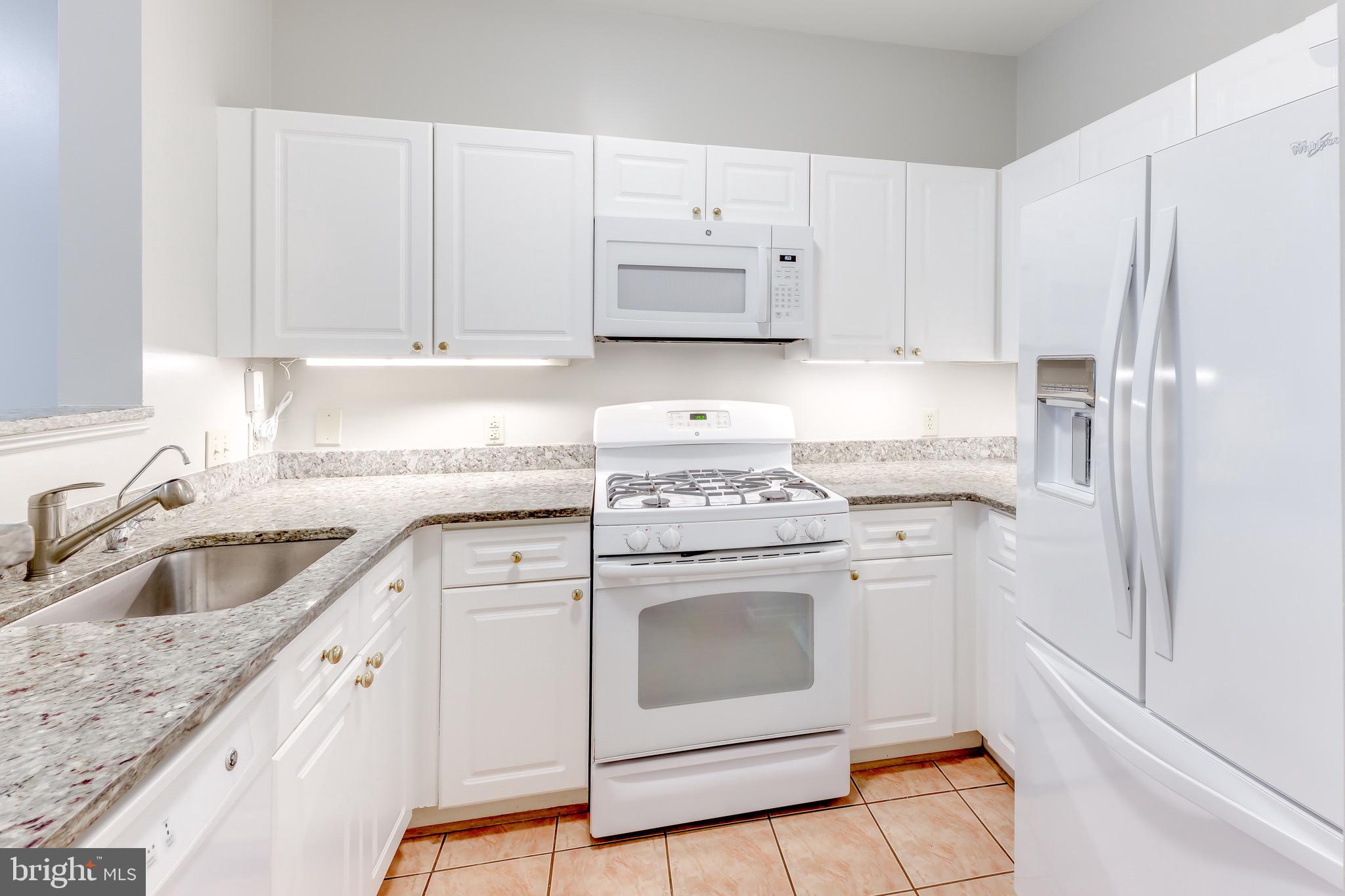 1625 INTERNATIONAL DR #109