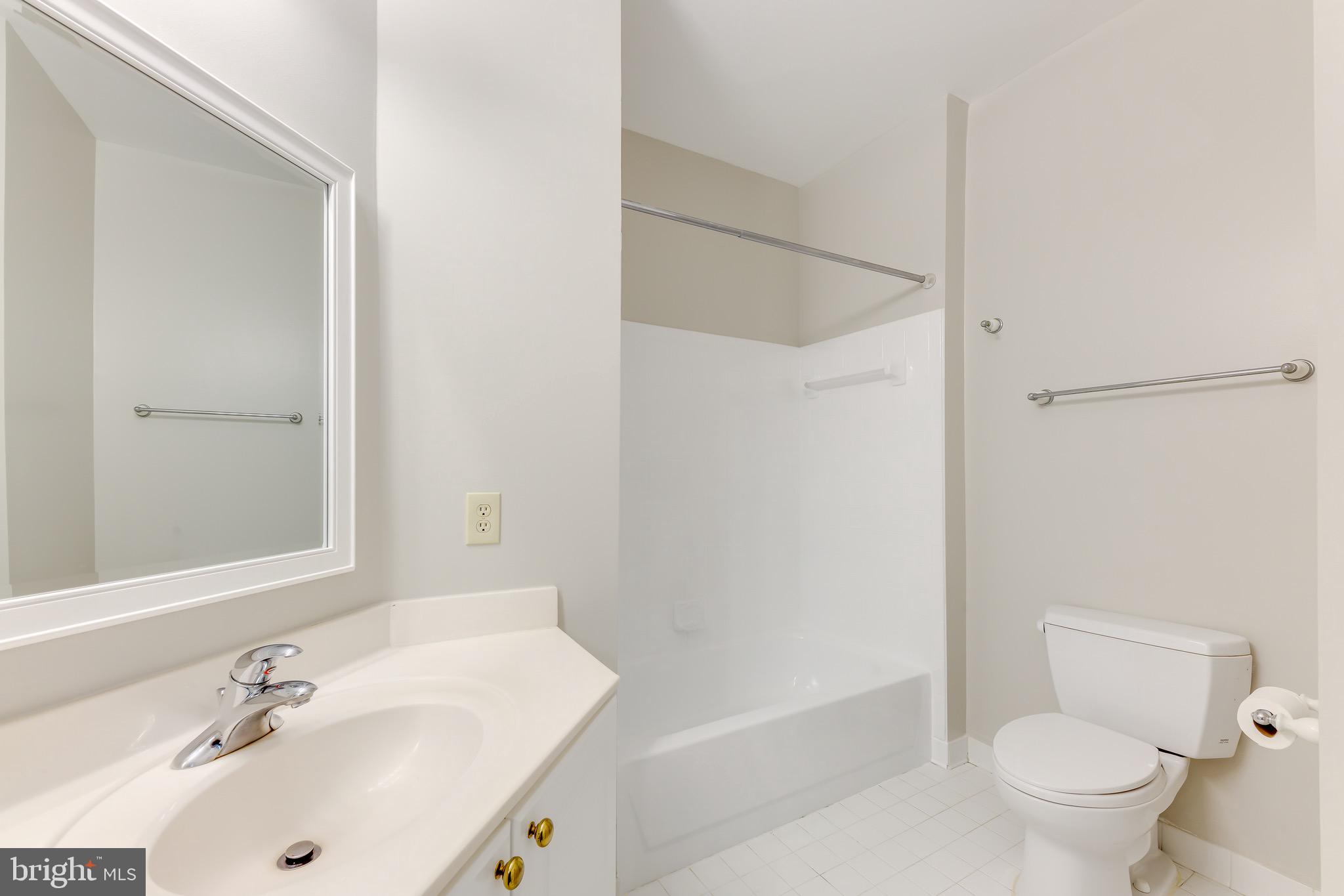 1625 INTERNATIONAL DR #109