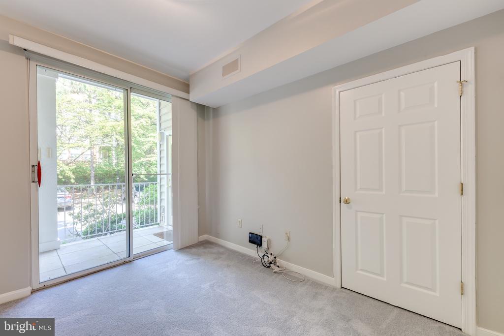 1625 INTERNATIONAL DR #109