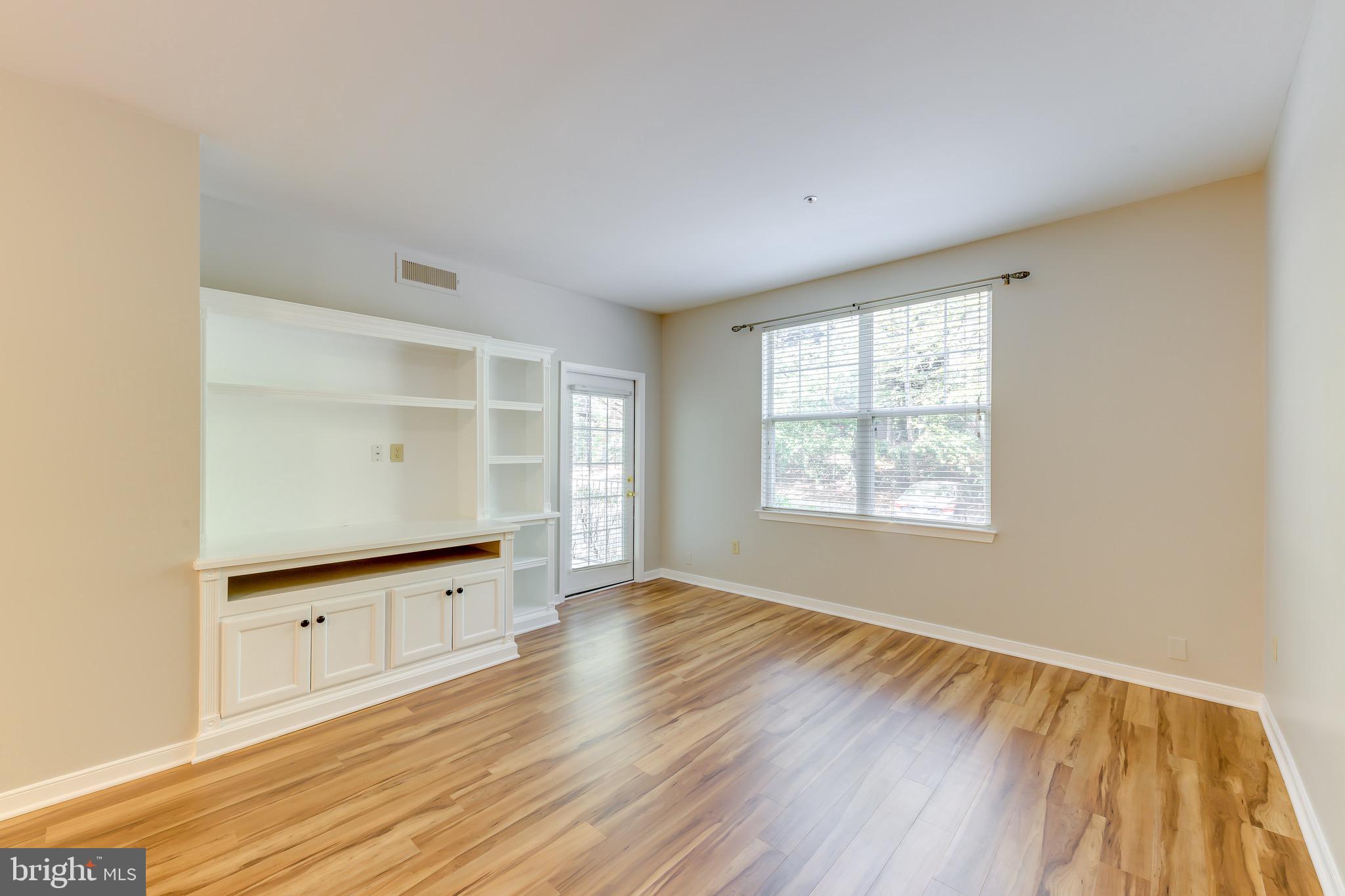 1625 INTERNATIONAL DR #109