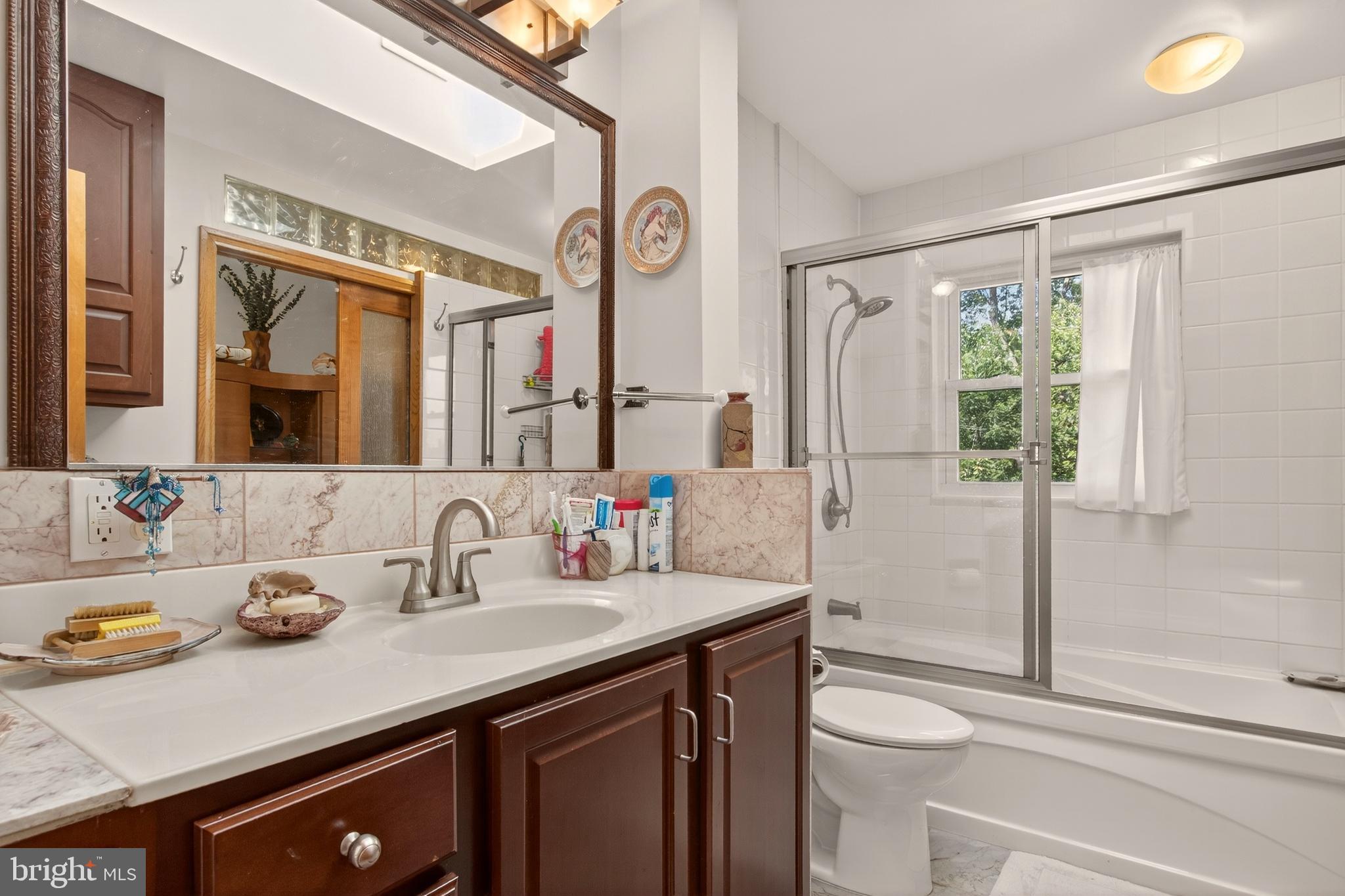 6504 CARRIAGE DRIVE