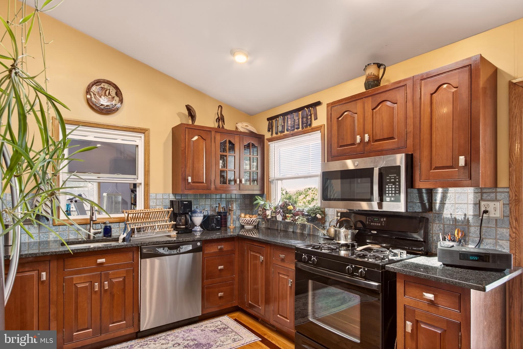 6504 CARRIAGE DRIVE