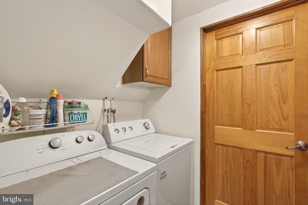6504 CARRIAGE DRIVE