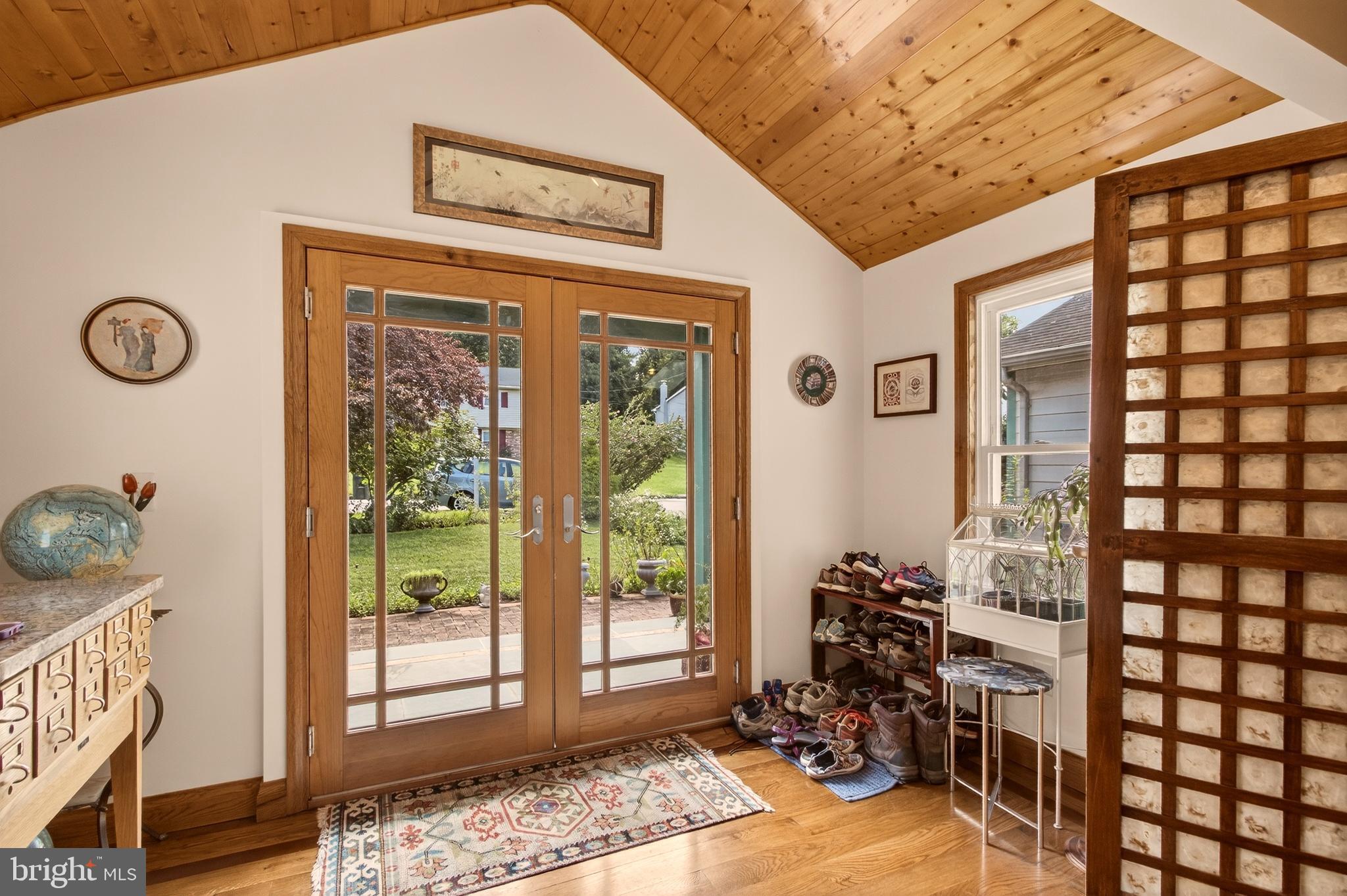 6504 CARRIAGE DRIVE