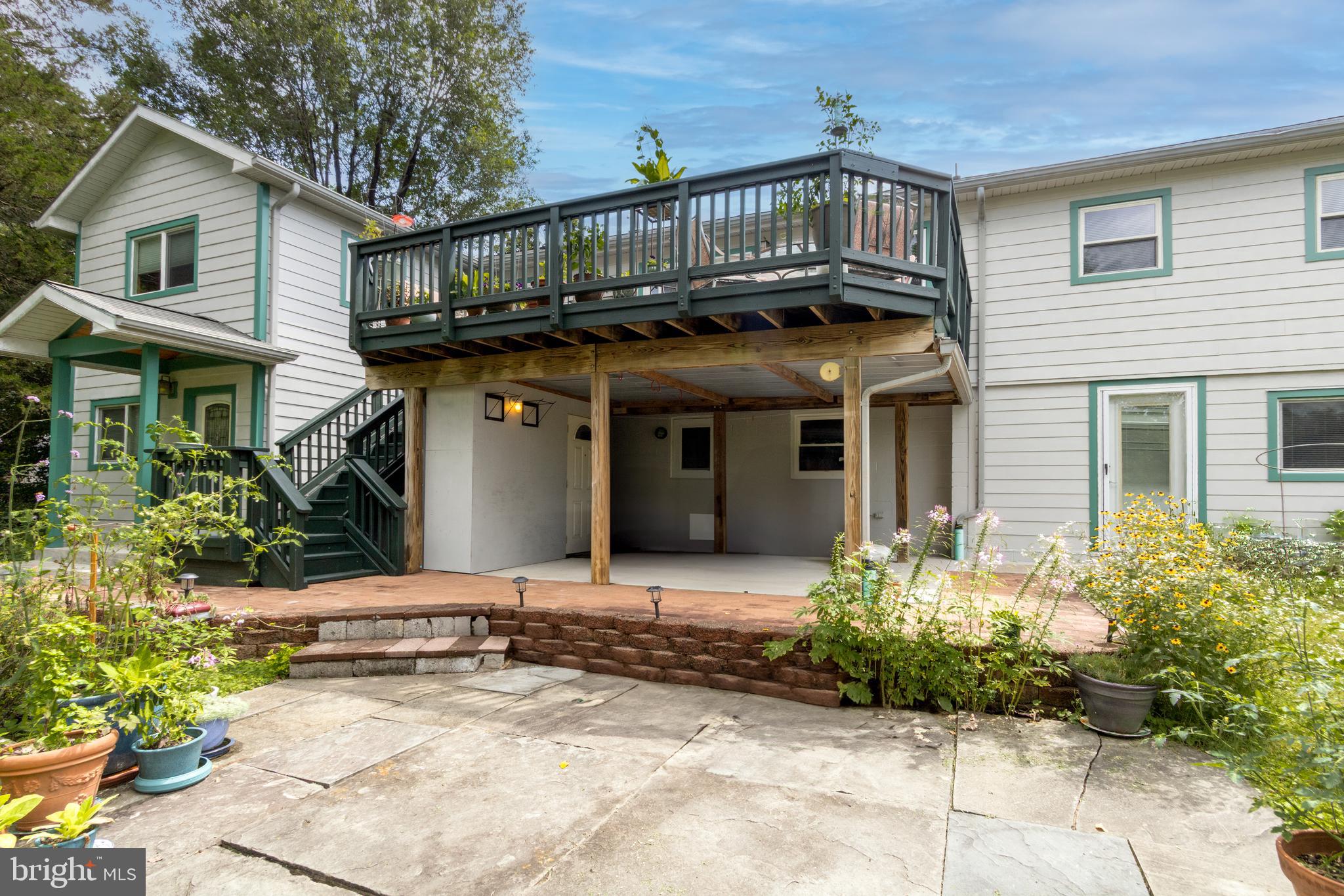 6504 CARRIAGE DRIVE