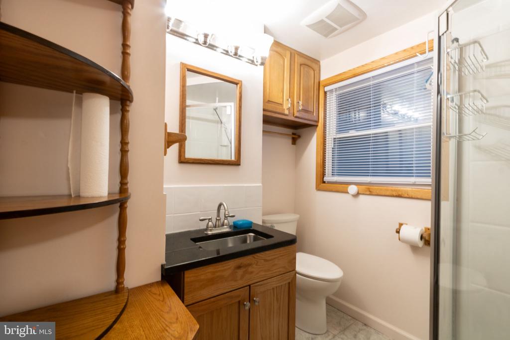 6504 CARRIAGE DRIVE