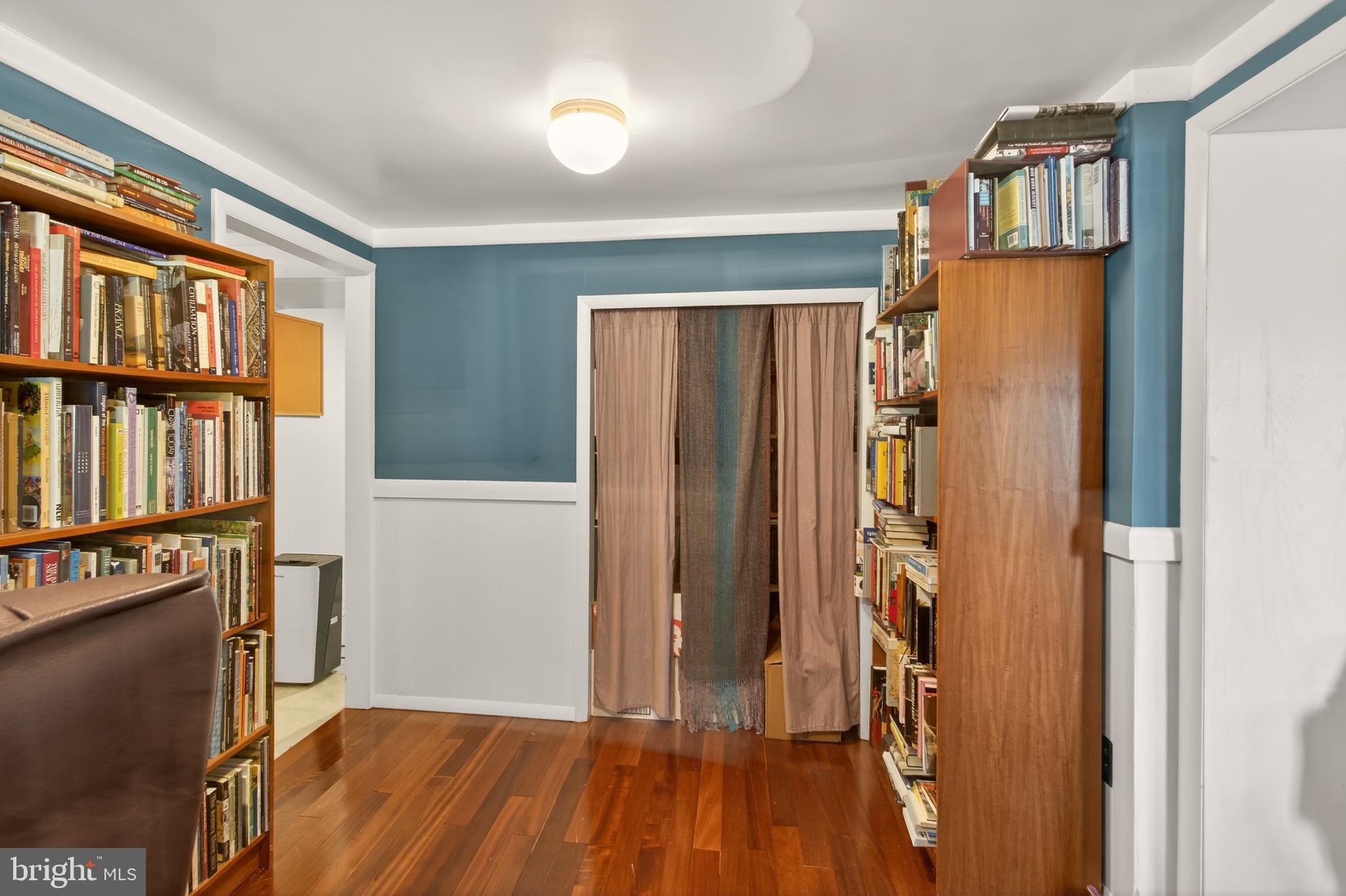 6504 CARRIAGE DRIVE