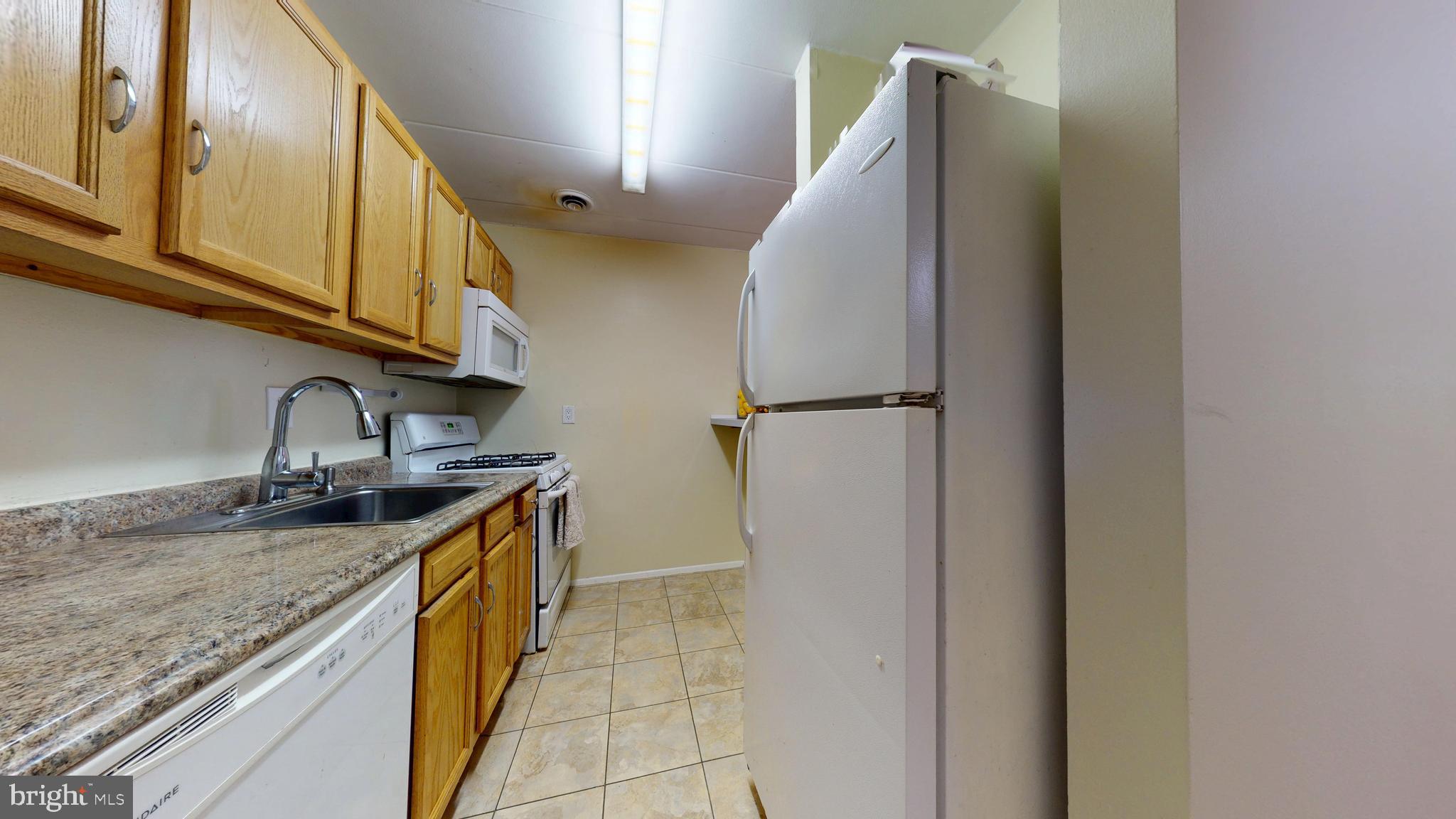 2605 Redcoat Dr #252