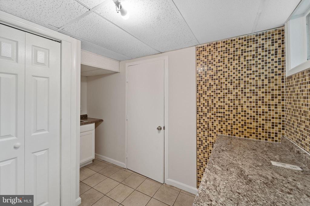 12312 STREAMVALE CIR
