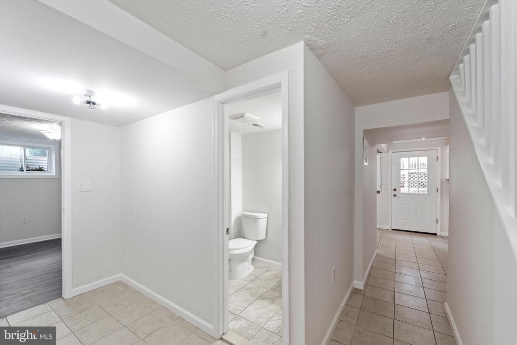 12312 STREAMVALE CIR