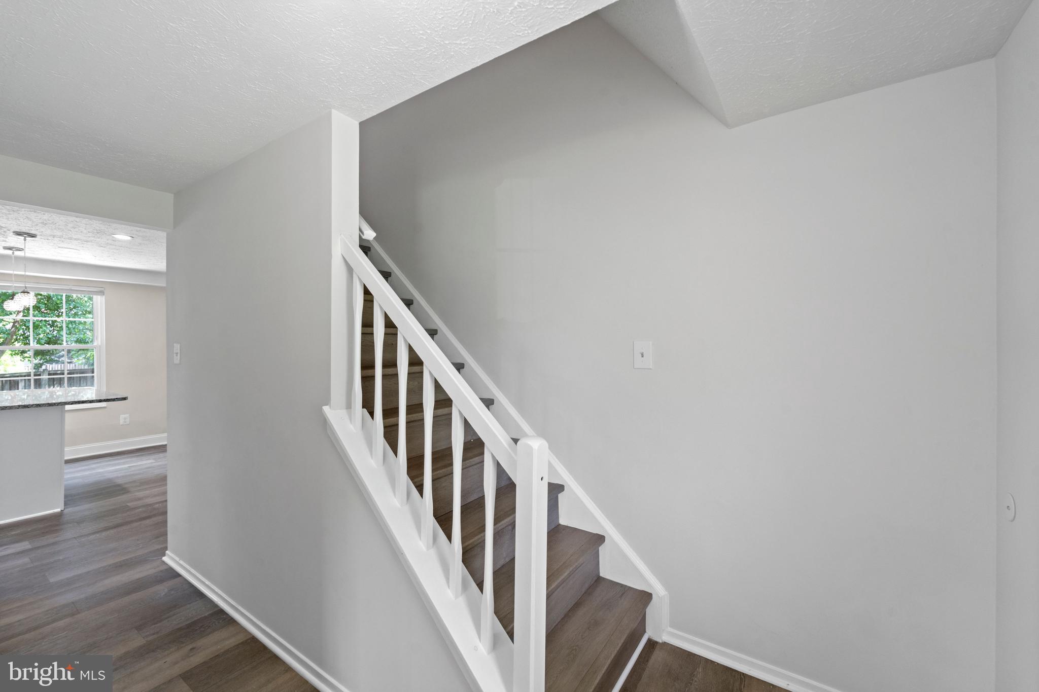 12312 STREAMVALE CIR