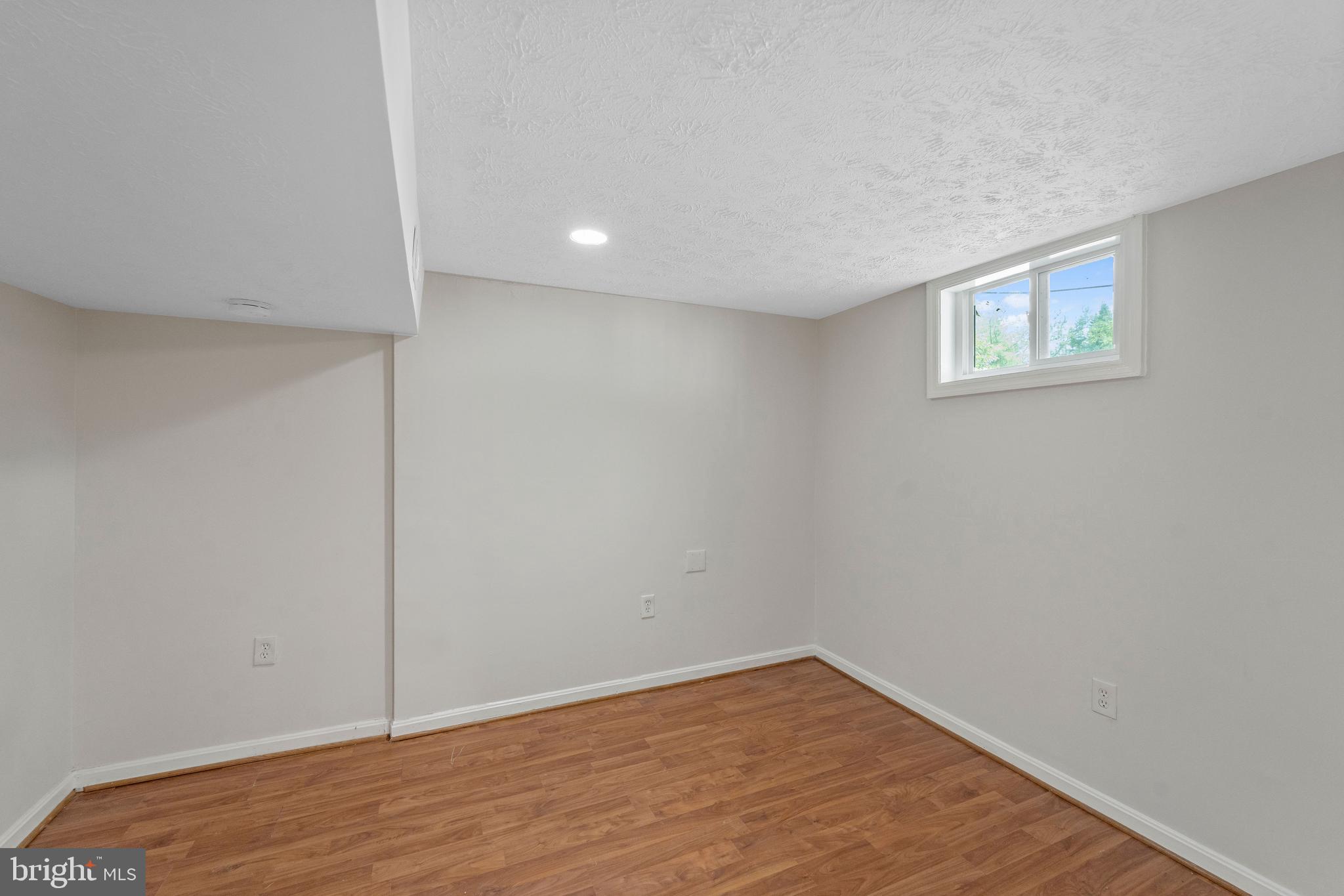 12312 STREAMVALE CIR