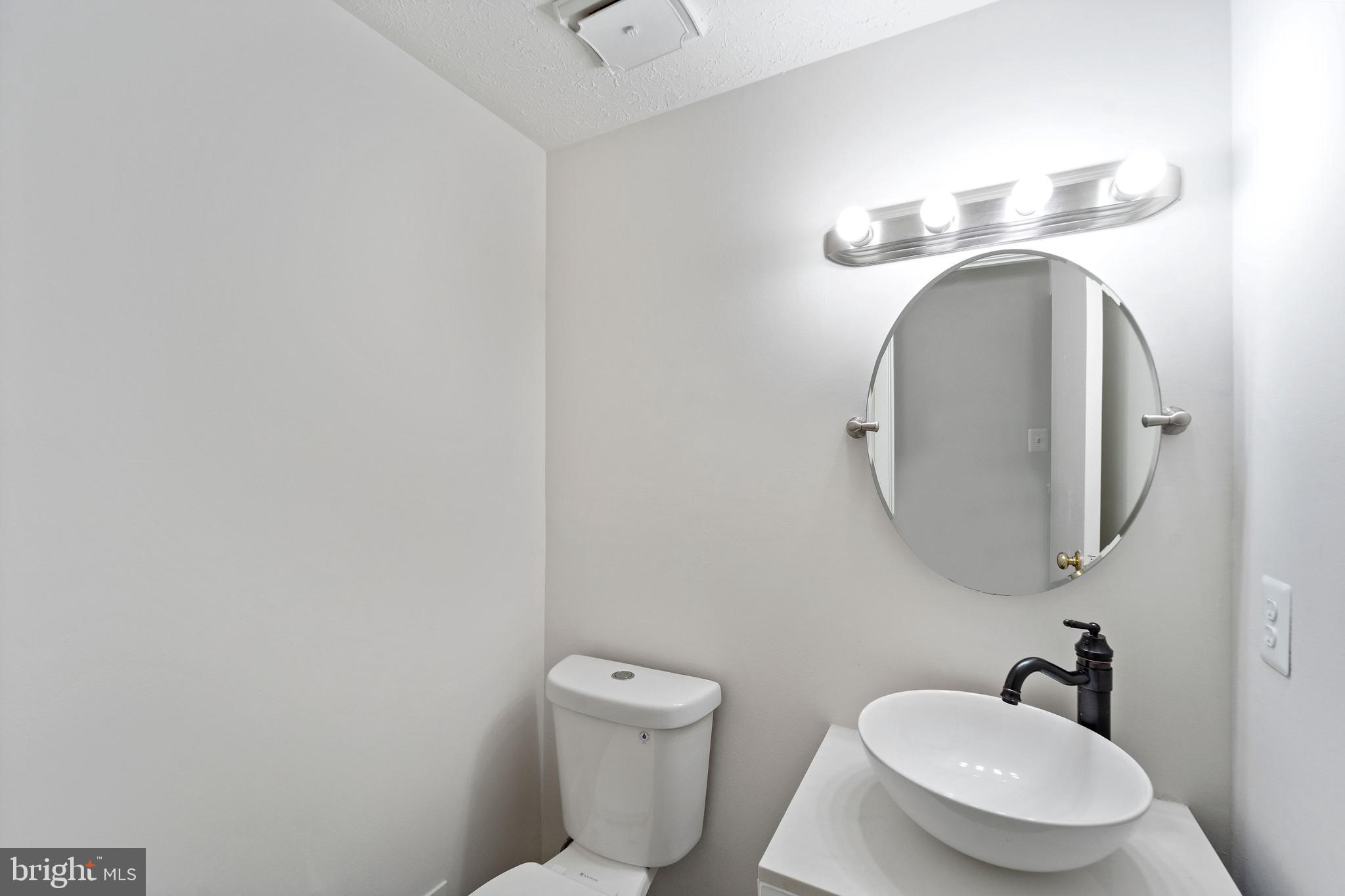 12312 STREAMVALE CIR