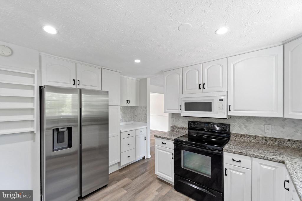 12312 STREAMVALE CIR