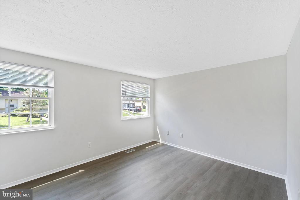 12312 STREAMVALE CIR
