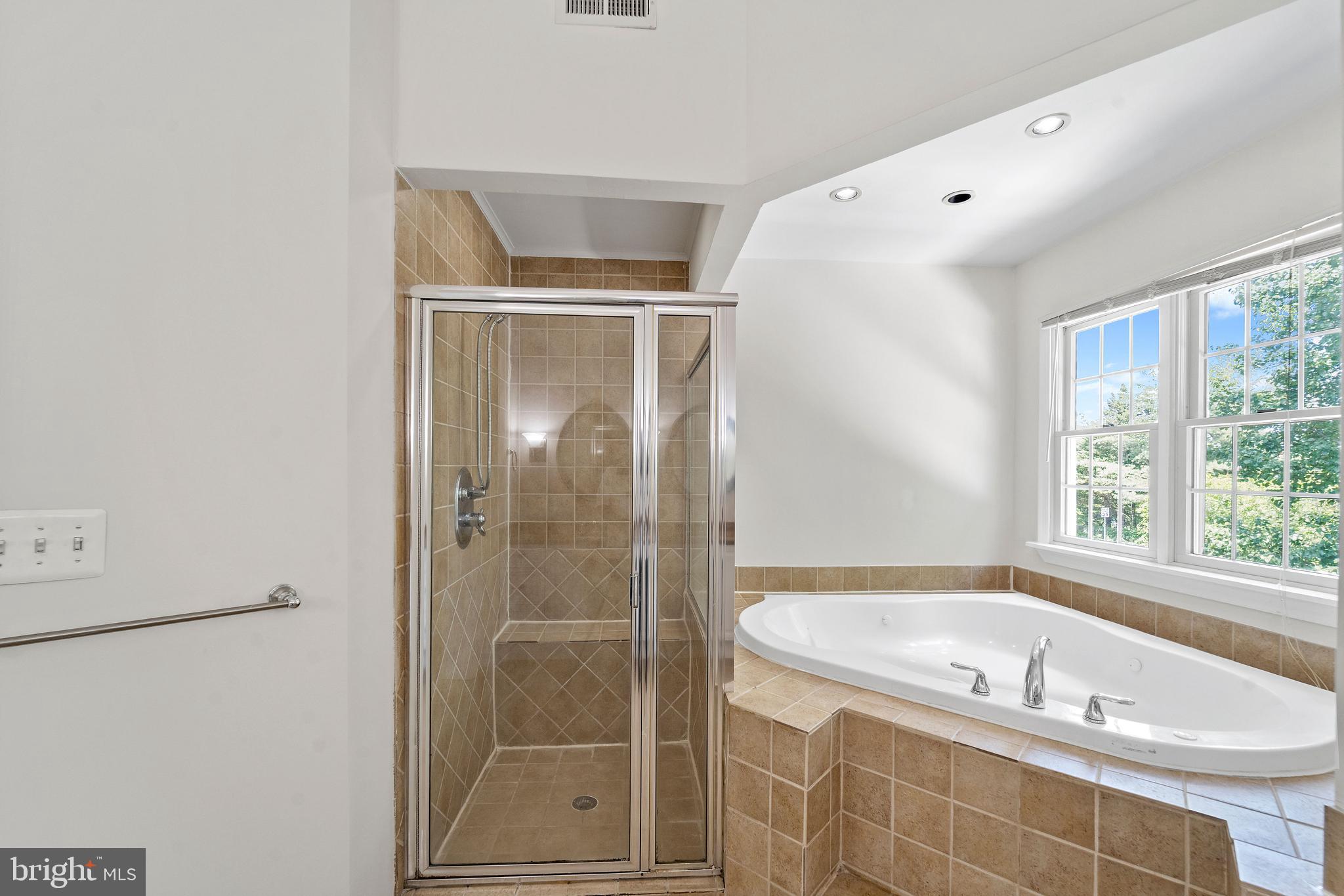 12312 STREAMVALE CIR