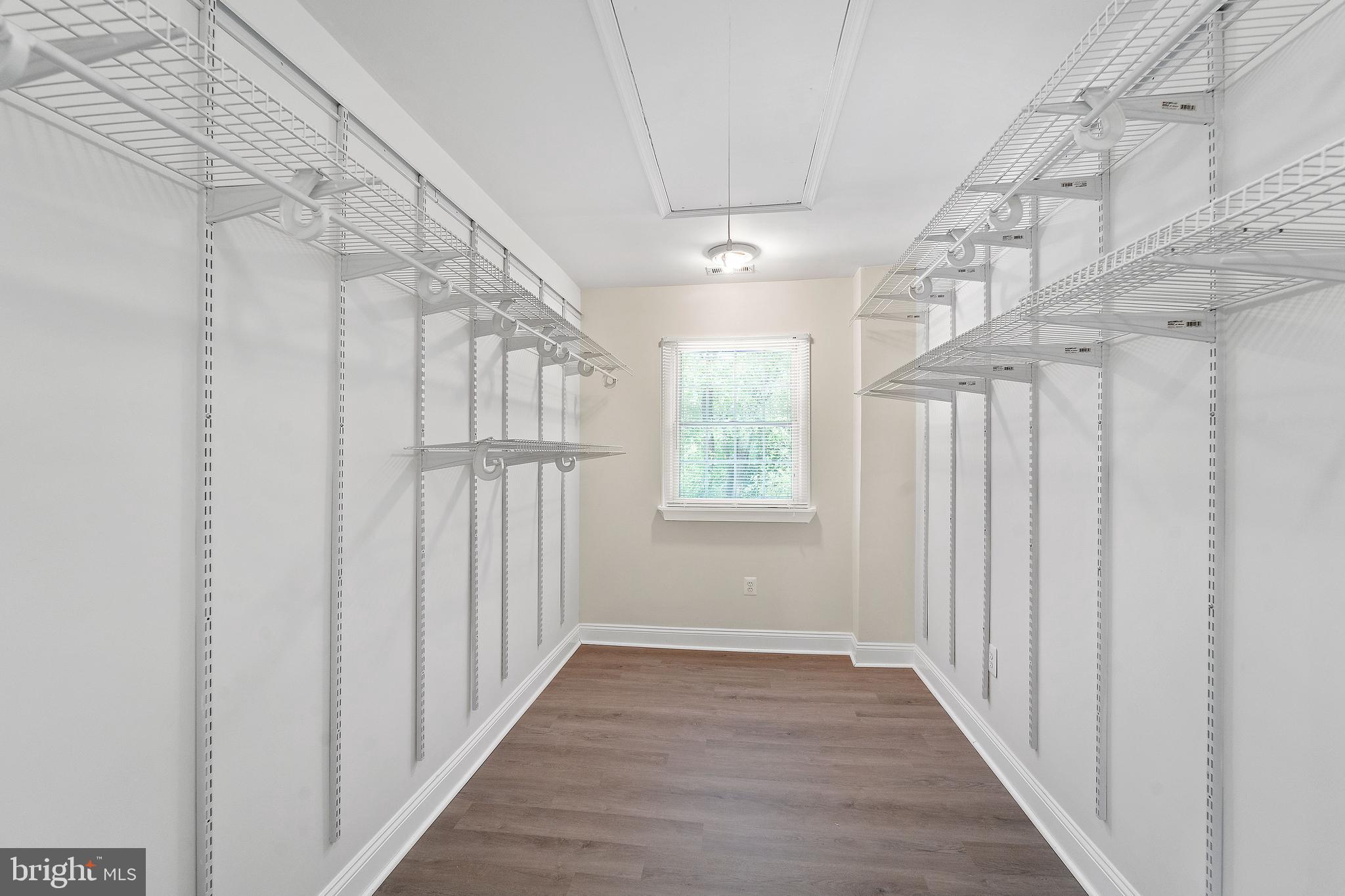 12312 STREAMVALE CIR