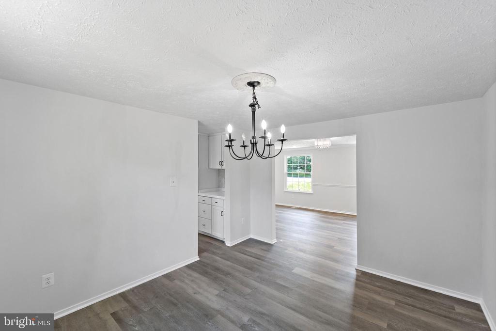 12312 STREAMVALE CIR