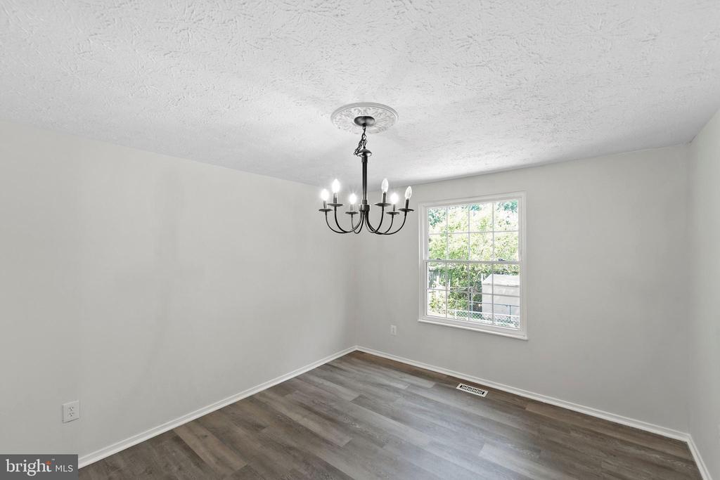 12312 STREAMVALE CIR