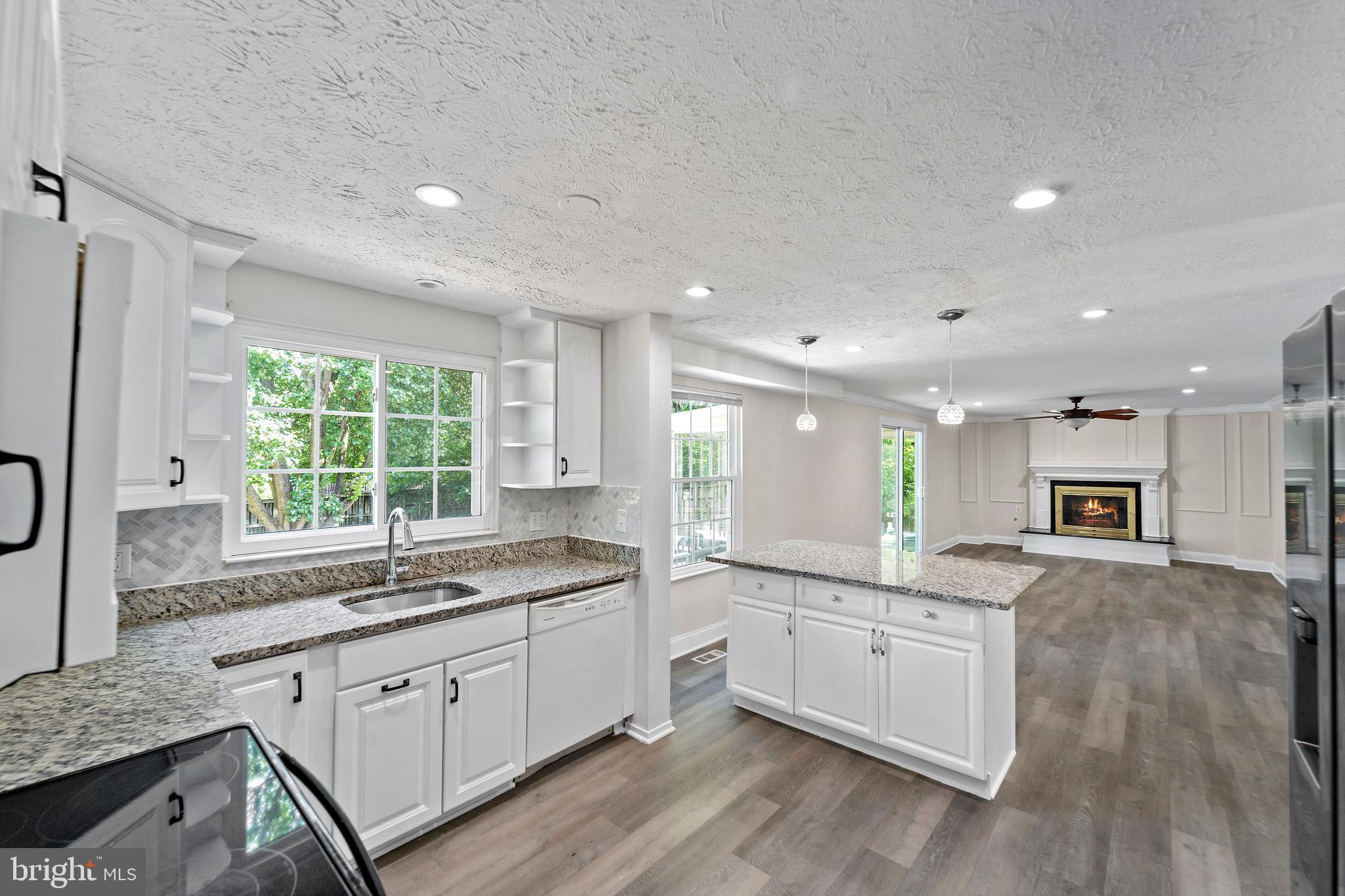 12312 STREAMVALE CIR