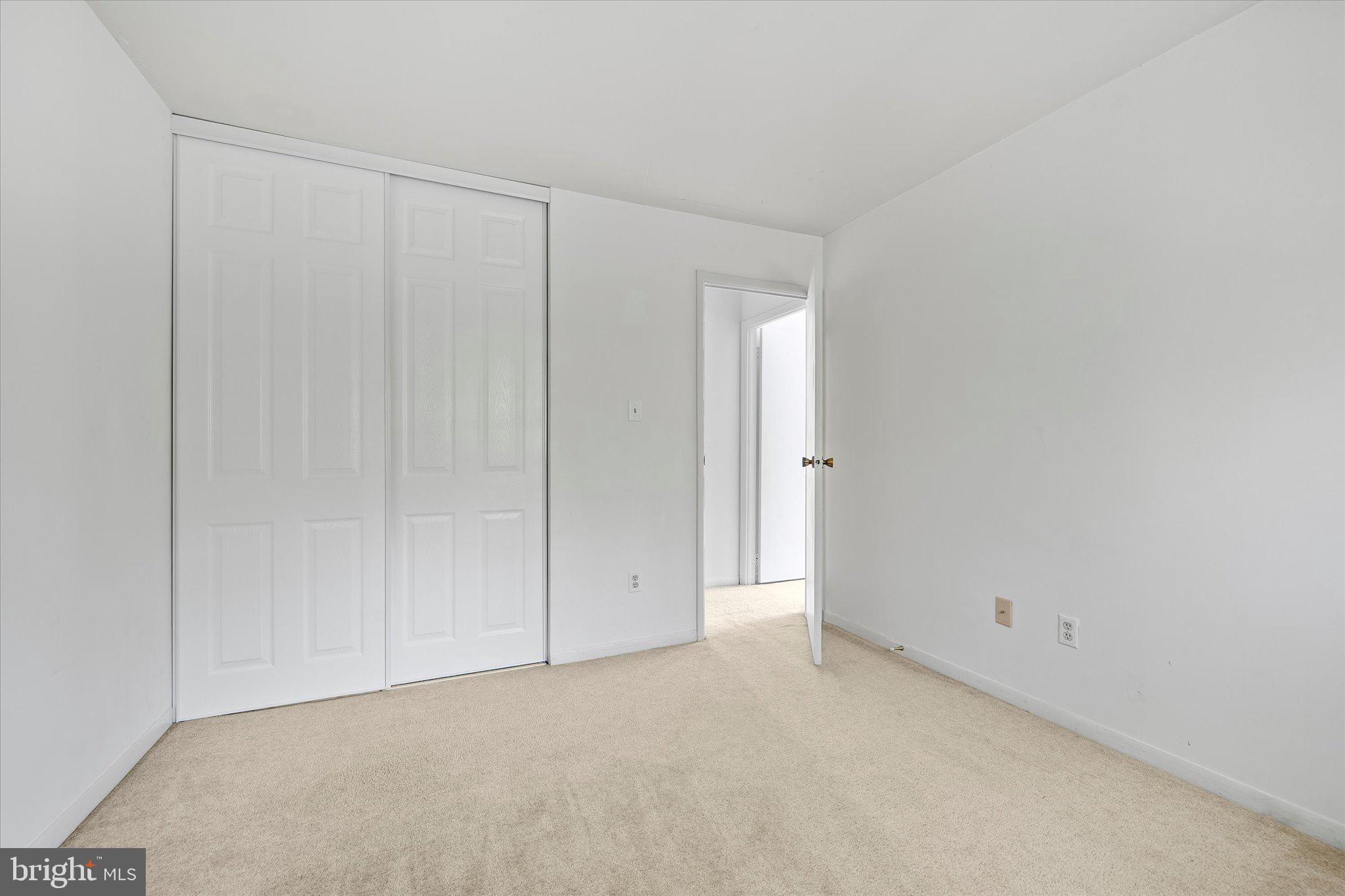 500 EARLY FALL CT