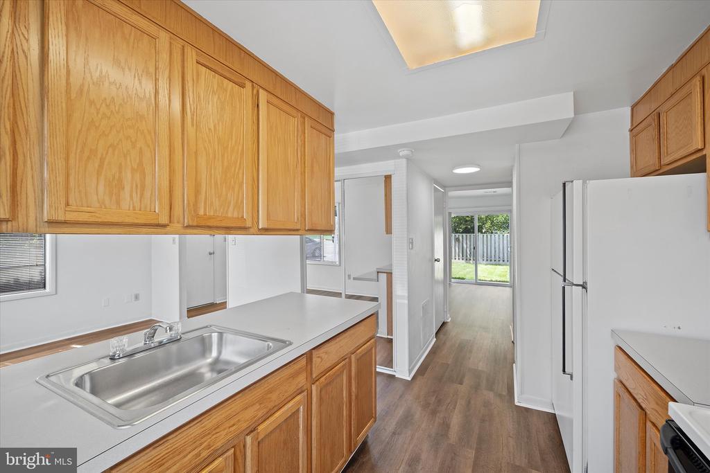 500 EARLY FALL CT