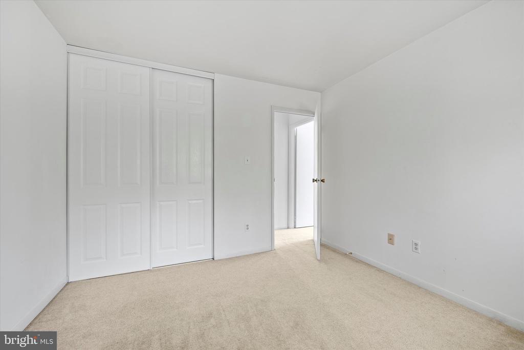 500 EARLY FALL CT