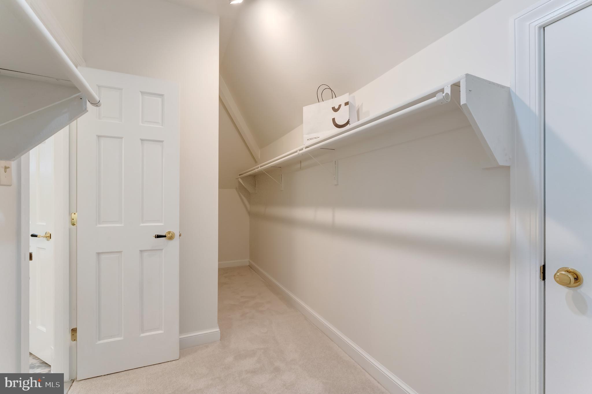 250 Golden Woods Ct