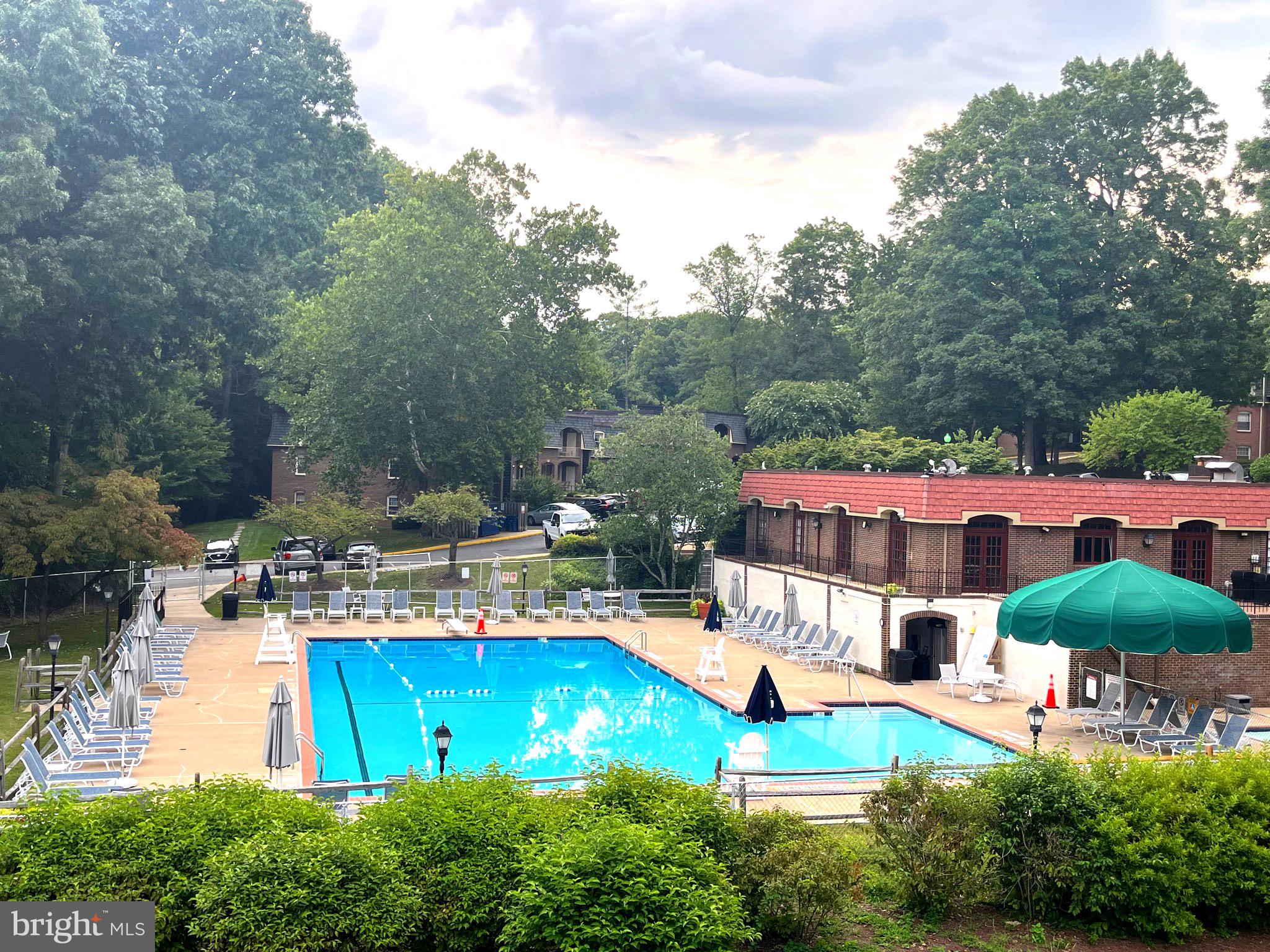 5900-J PRINCE GEORGE DR #337