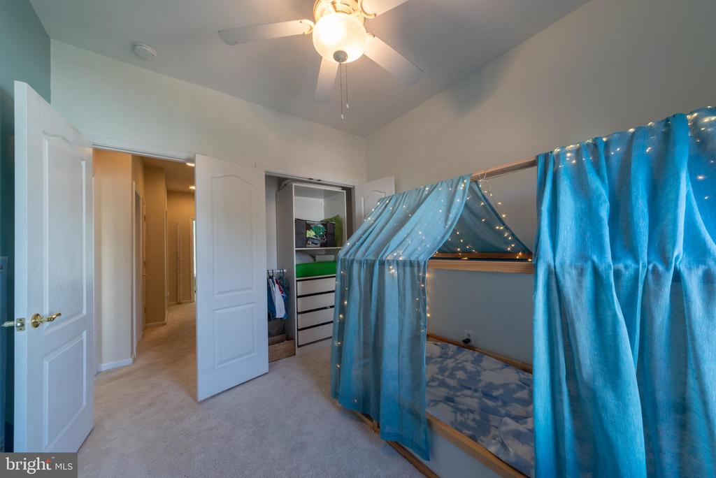6931 ROLLING CREEK WAY