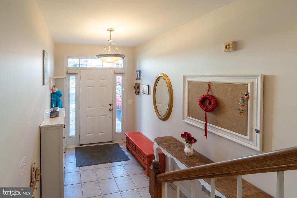 6931 ROLLING CREEK WAY