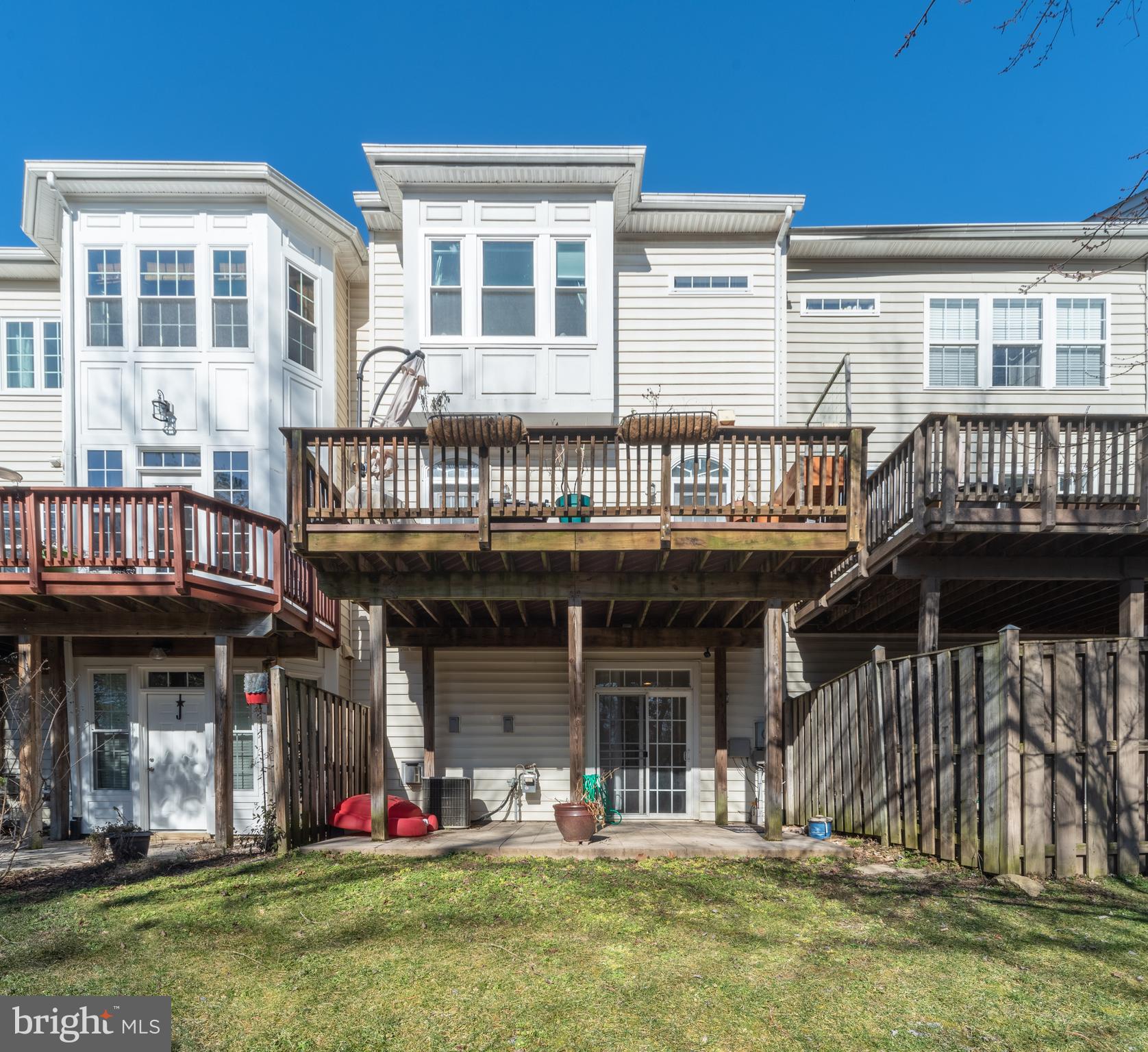 6931 ROLLING CREEK WAY