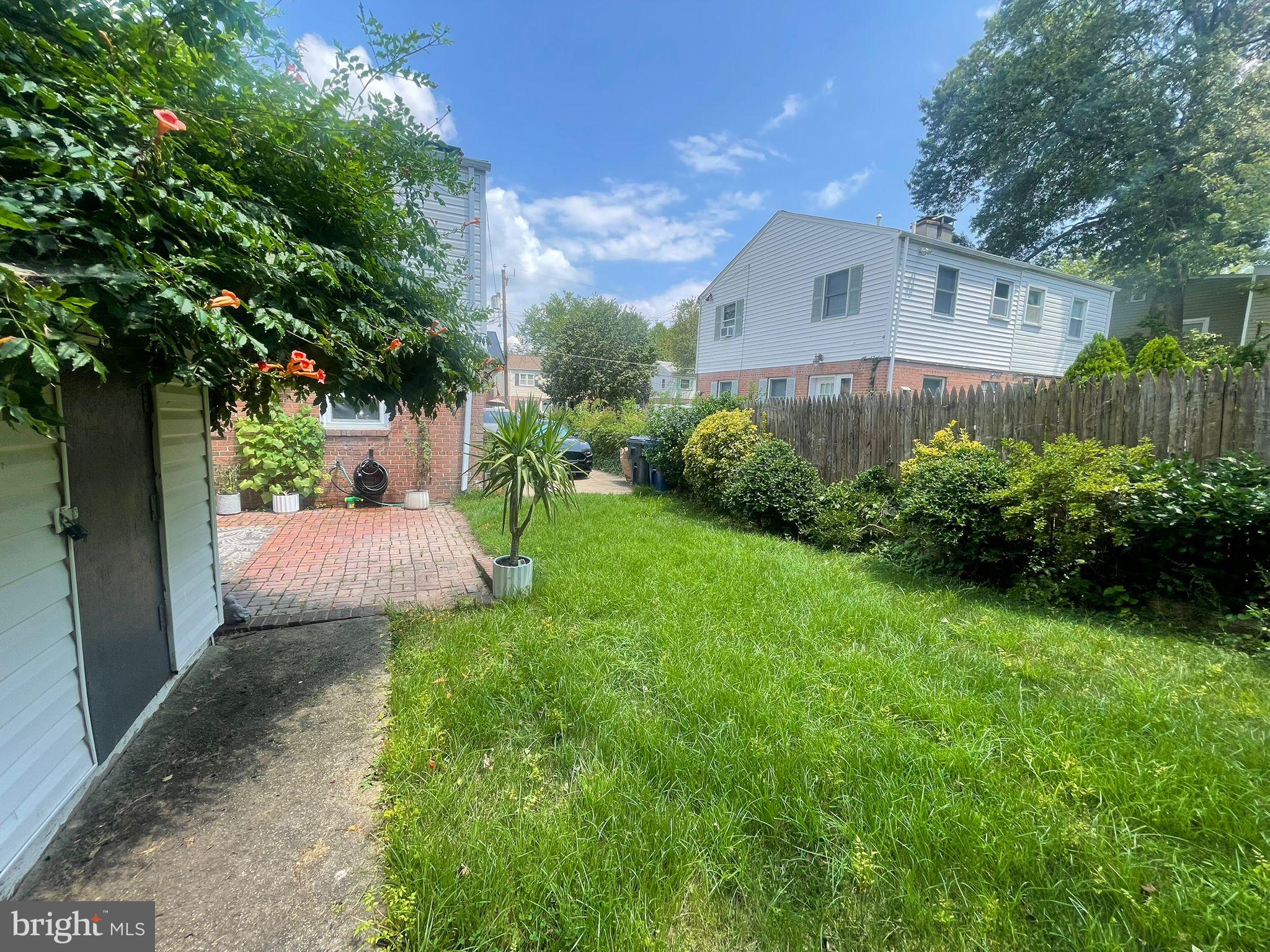2313 FAIRVIEW TERRACE