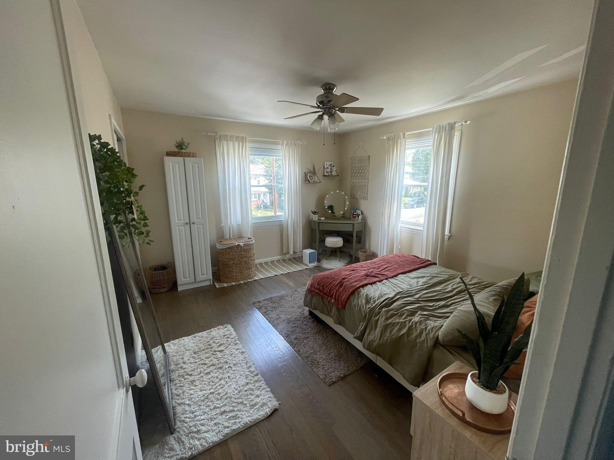 2313 FAIRVIEW TERRACE