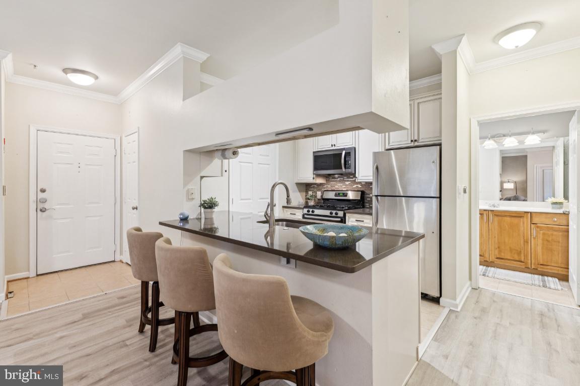 12909 Centre Park Cir #107