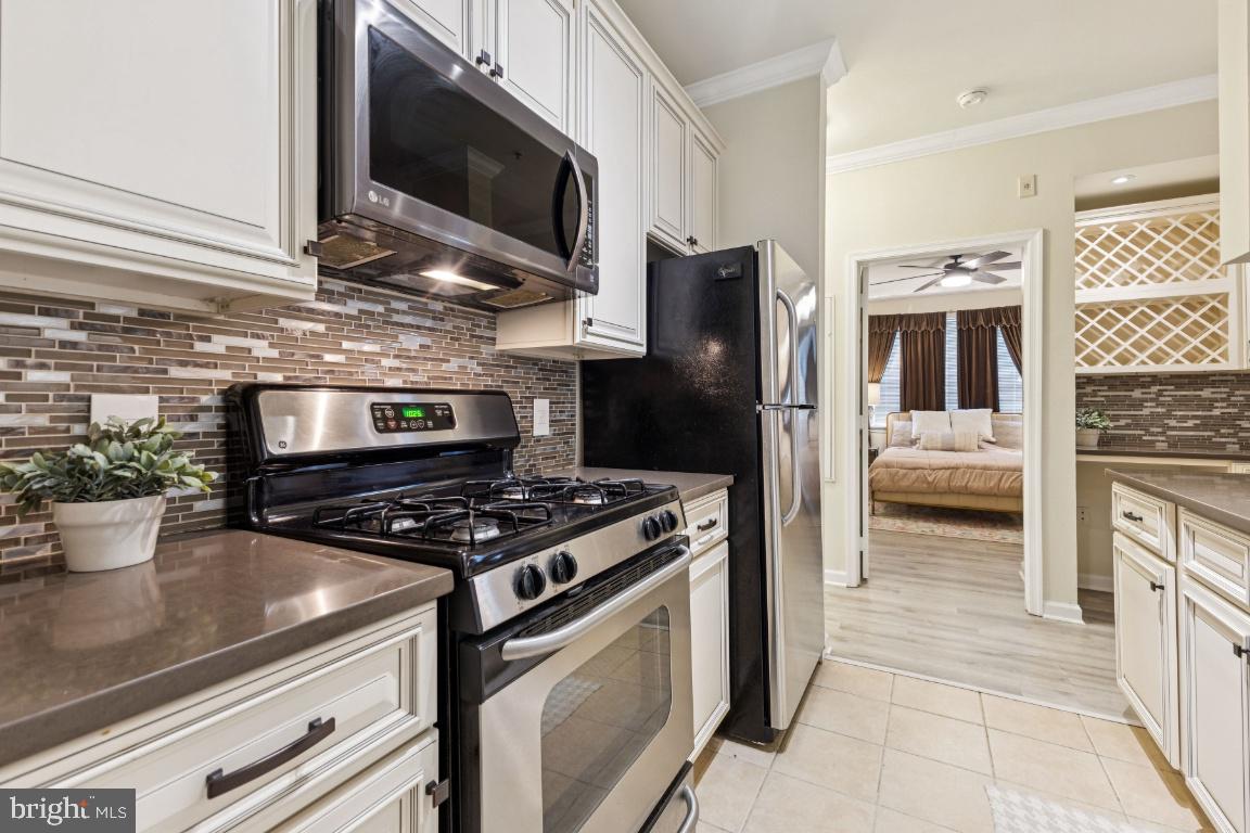 12909 Centre Park Cir #107
