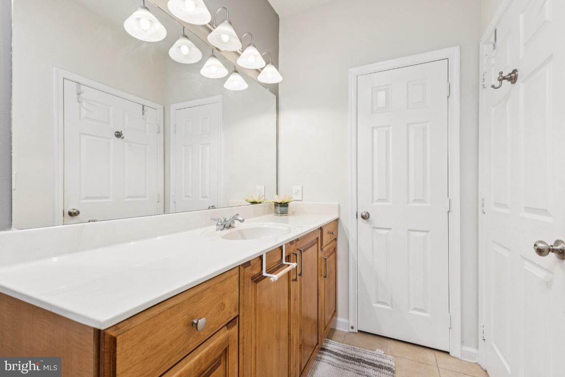 12909 Centre Park Cir #107