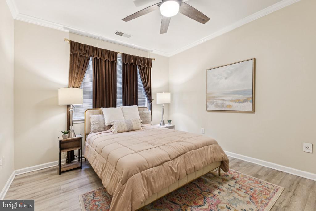 12909 Centre Park Cir #107