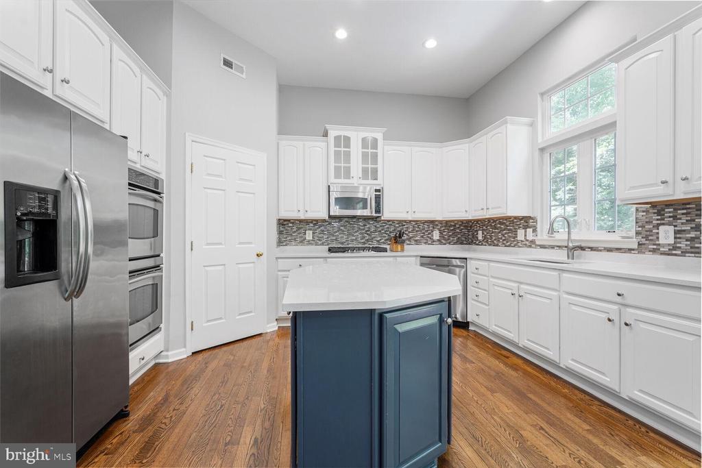 7013 Stone Inlet Dr