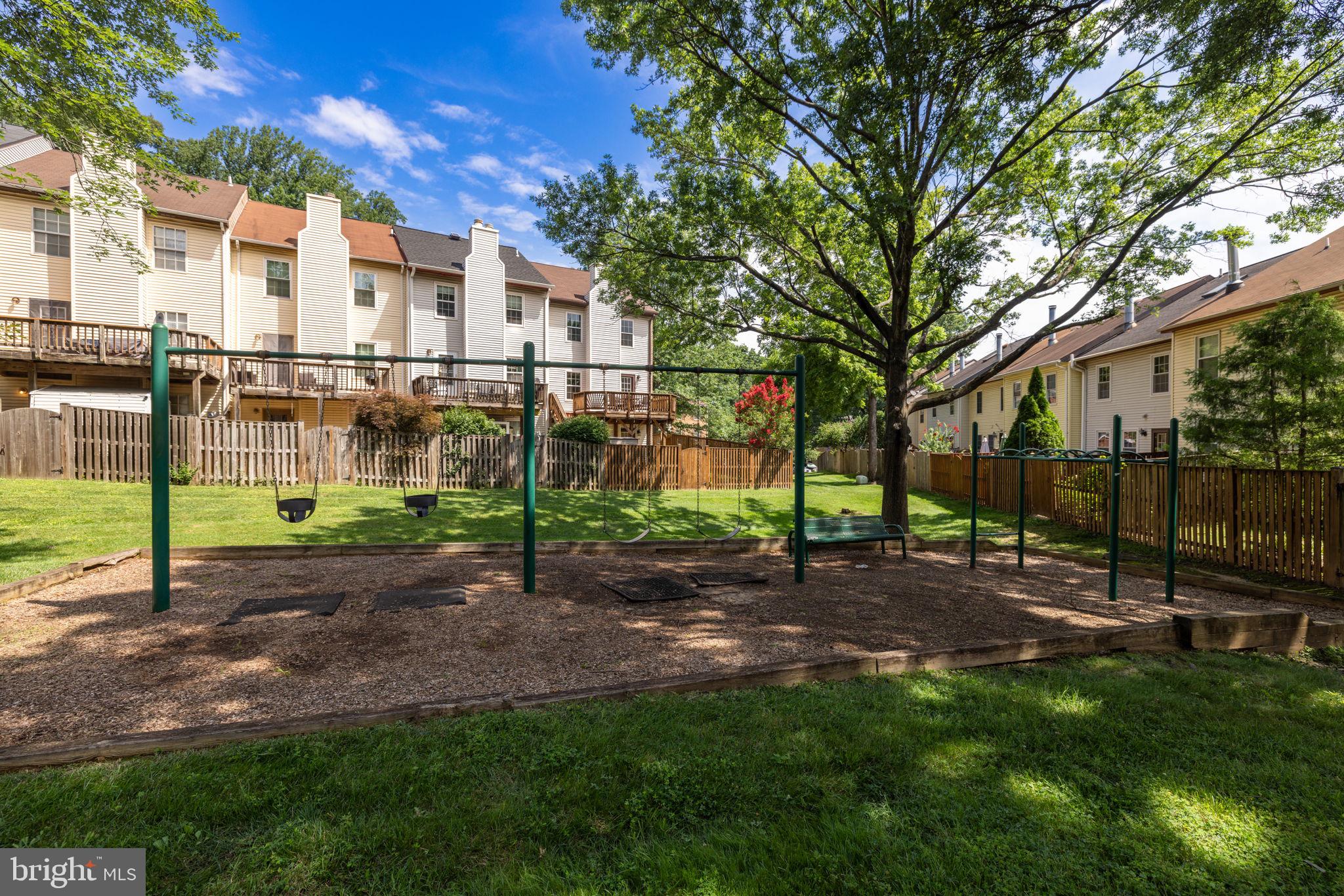 6152 CASTLETOWN WAY